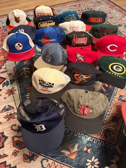 Vintage Sports & Novelty Snapback Hat Lot