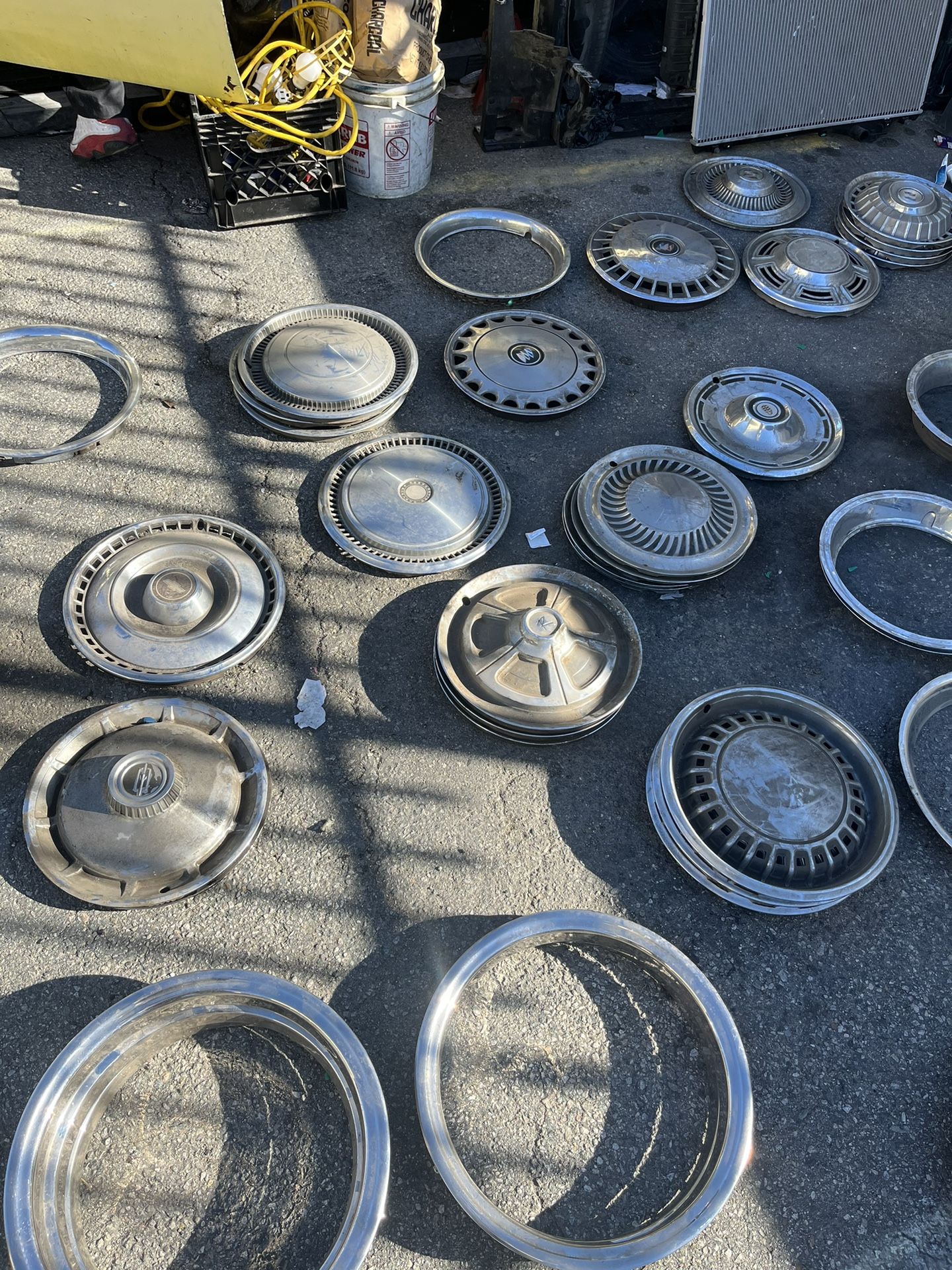 Hubcaps for Sale in Los Angeles, CA OfferUp