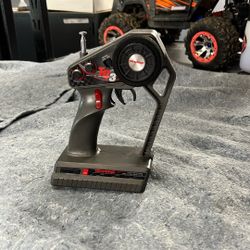 Traxxas Tq3