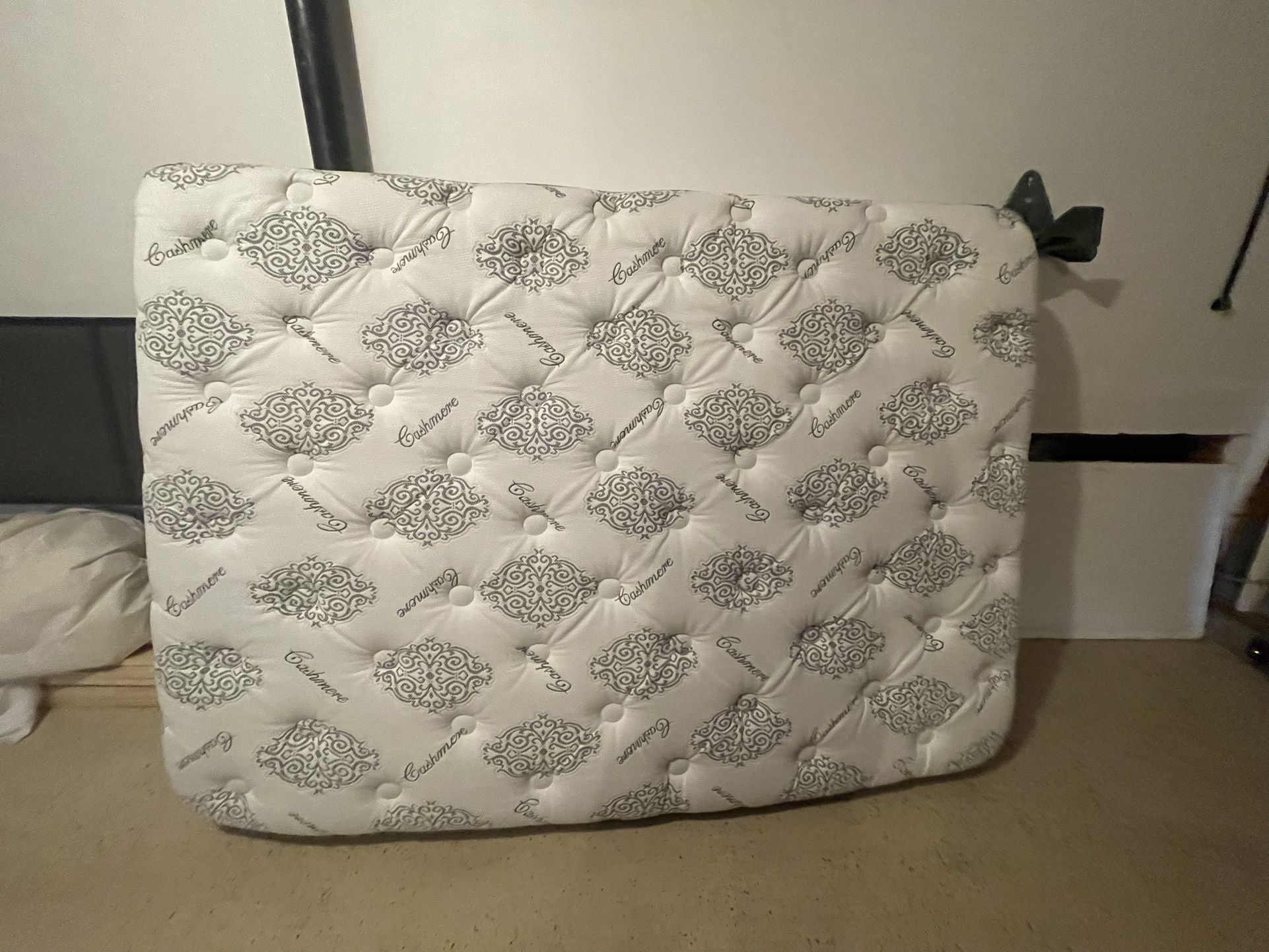 FREE/full Mattress 