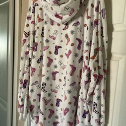 New Cowboy Halloween nightshirt l/xl