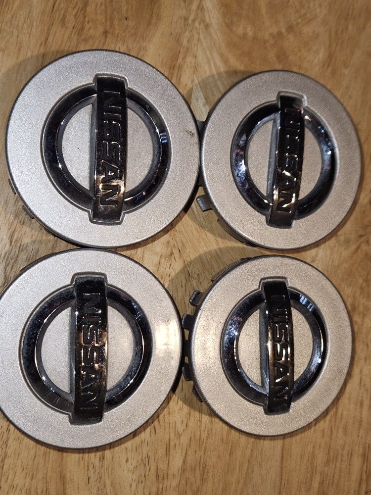 Nissan Caps