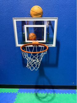 Basketball mount