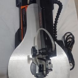 WEN variable speed 16" scroll Saw new