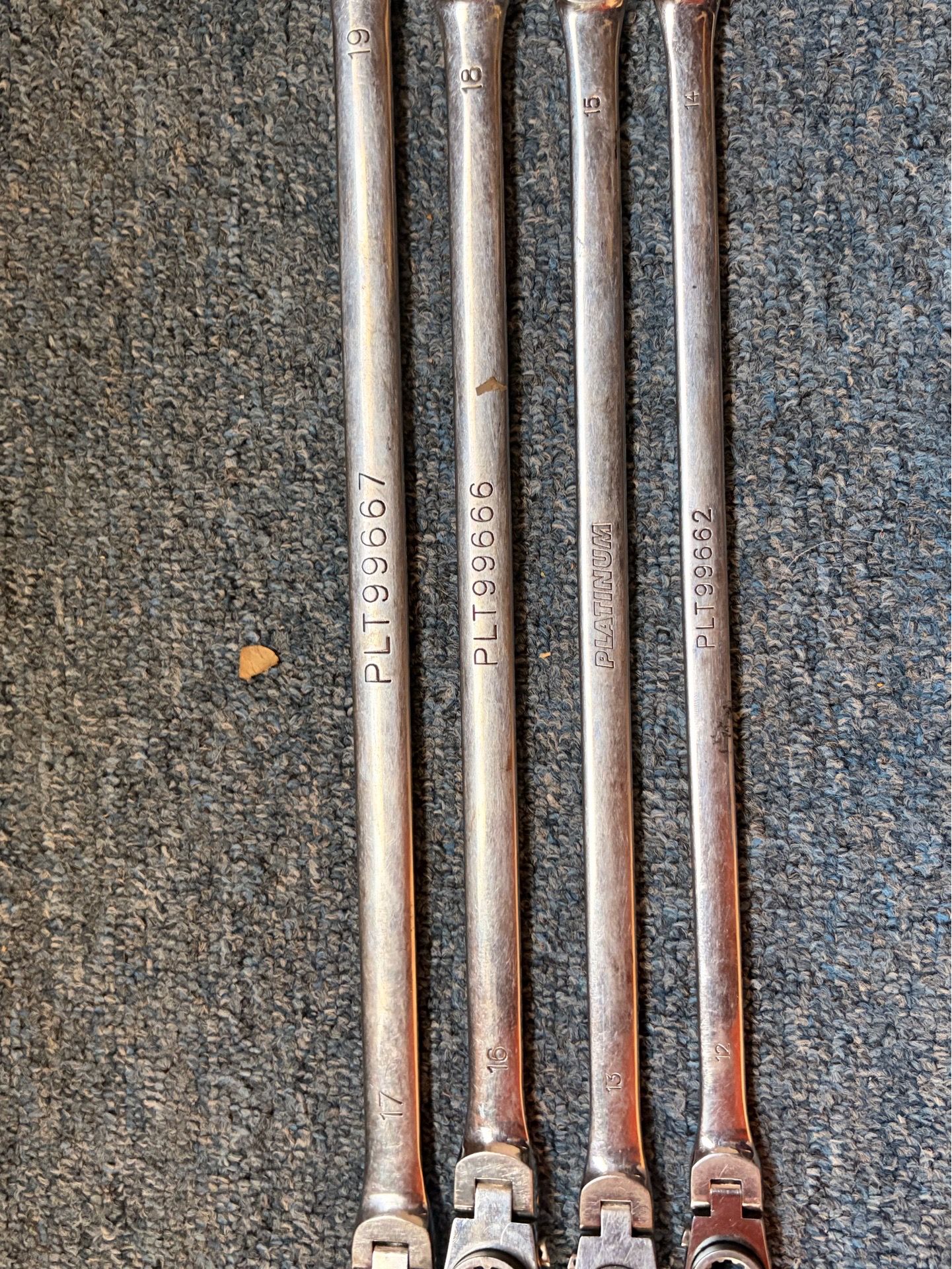 Mountain wrench set