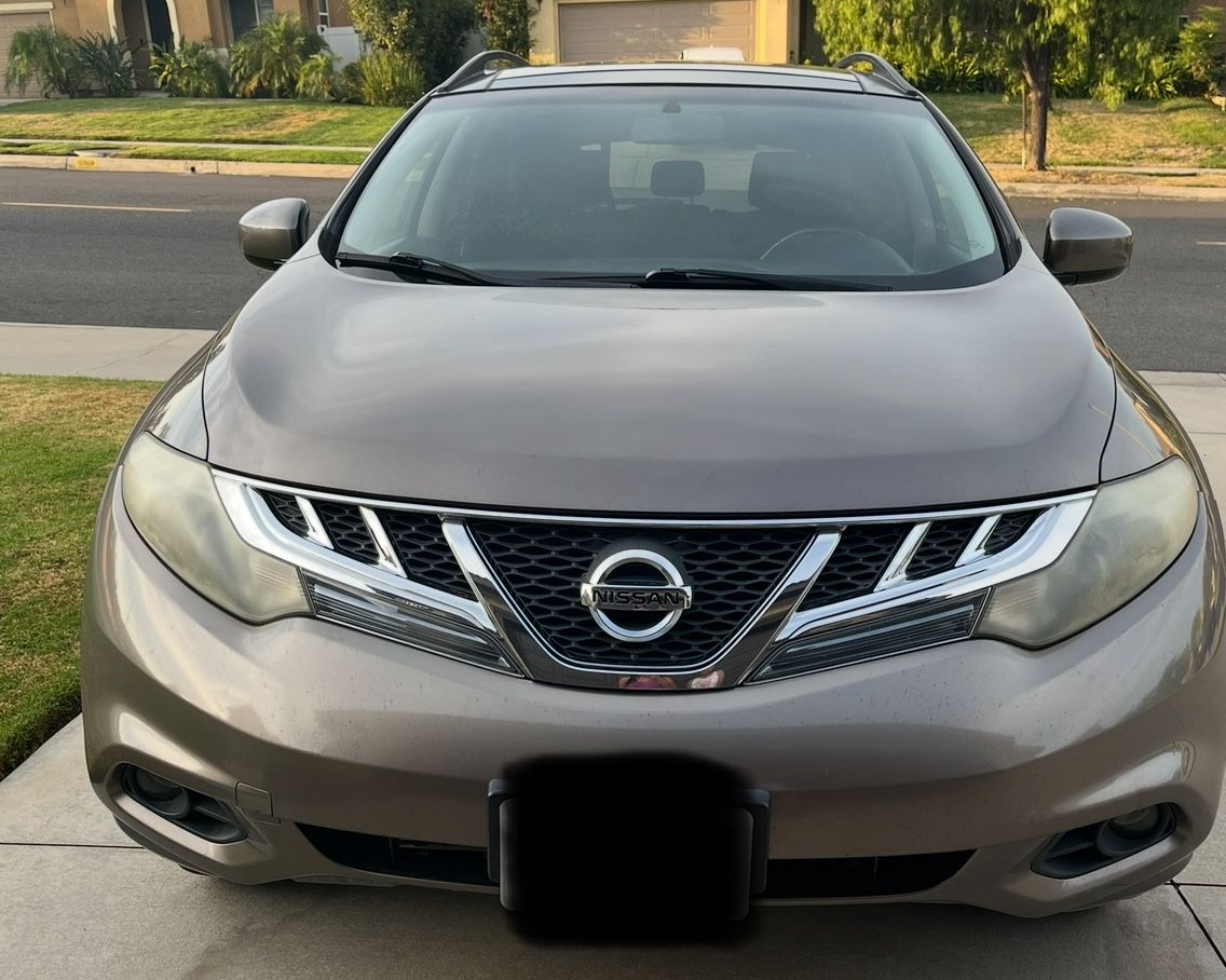 Nissan 2011