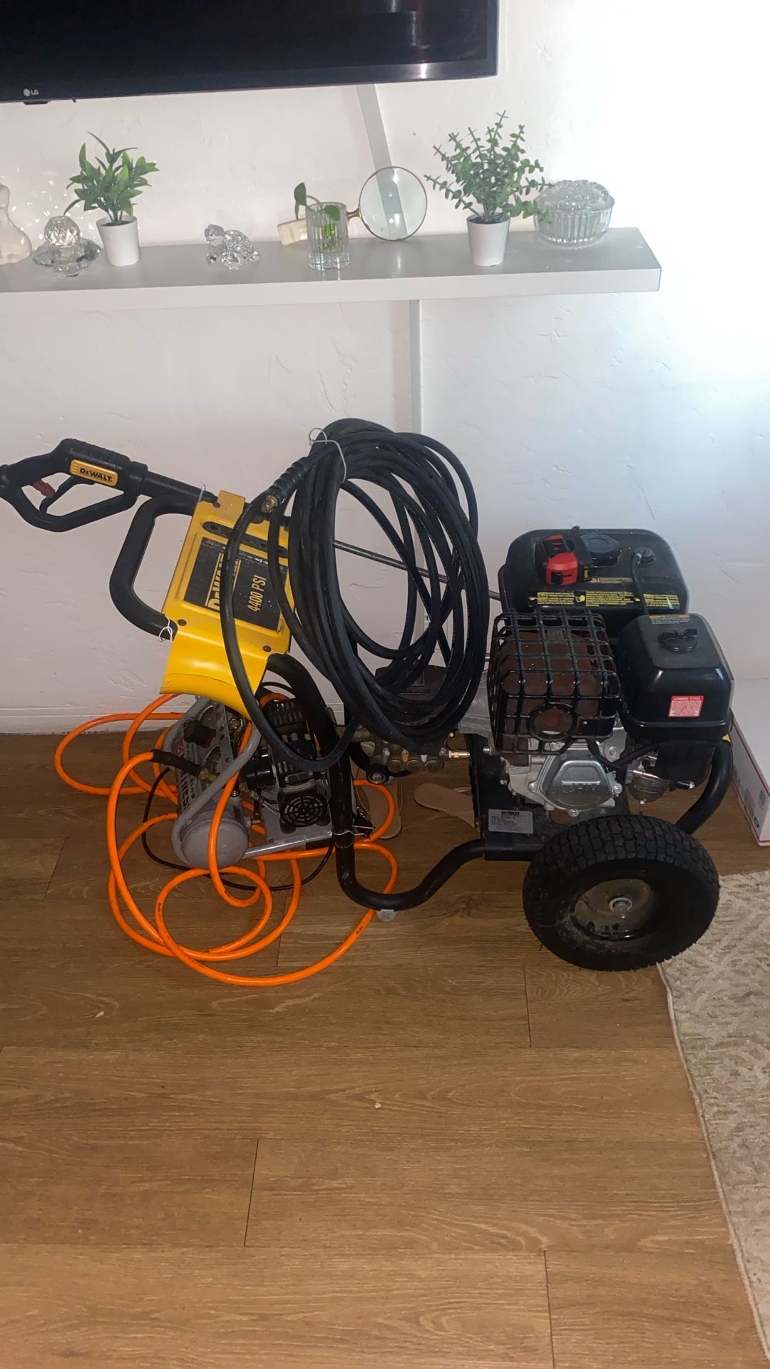 Dewalt 4400 Psi