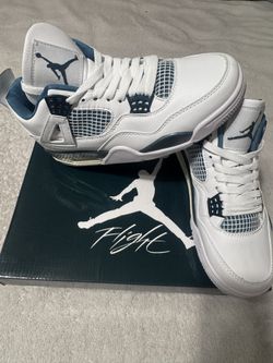 AIR Jordan 4 Retro 