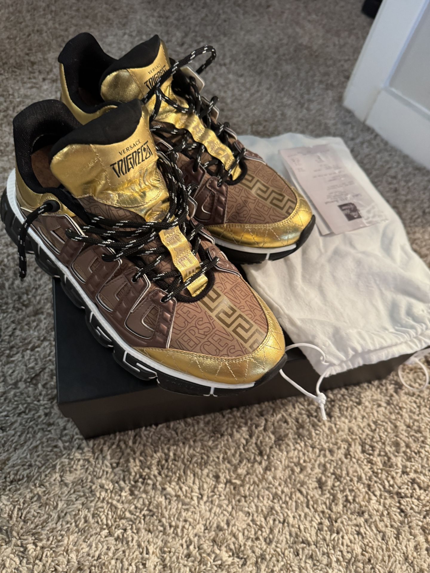 FV0397 001] Mens Nike Zoom Vomero SP 'Light Bone Neutral Olive' - Main Image