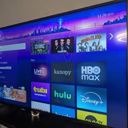 Hisense 43" Roku TV with Roku sound bar 