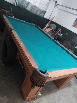 9 foot gandy pool table