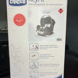 Chicco Rear-facing Infant Car Seat and Base