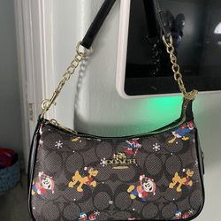 Disney x Coach Teri Shoulder Bag - Holiday Mickey & Friends Print