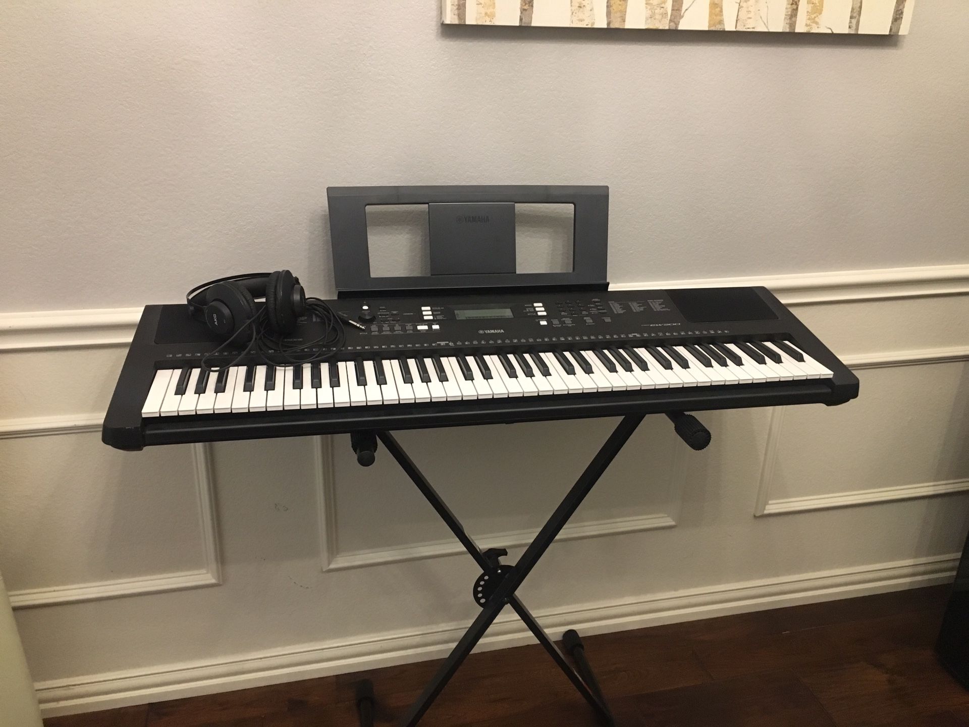 Yamaha PSR-EW300 Keyboard Piano with stand and headphones.