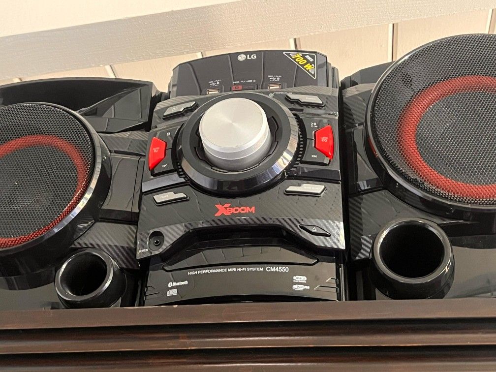 LG Xboom