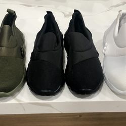 Women’s Shoes 9.5 Size All 3 For 28$