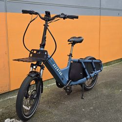 Aventon Abound Electric Cargo Bike – Like New 🔥