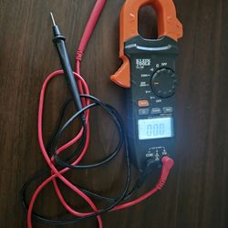 Digital Clamp Meter, AC Auto-Ranging 400 Amp