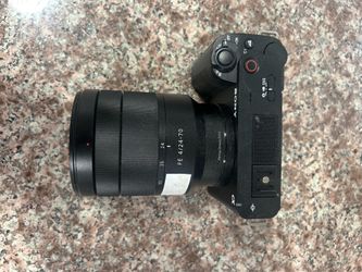 Sony ZV-e1  full frame with sony lens