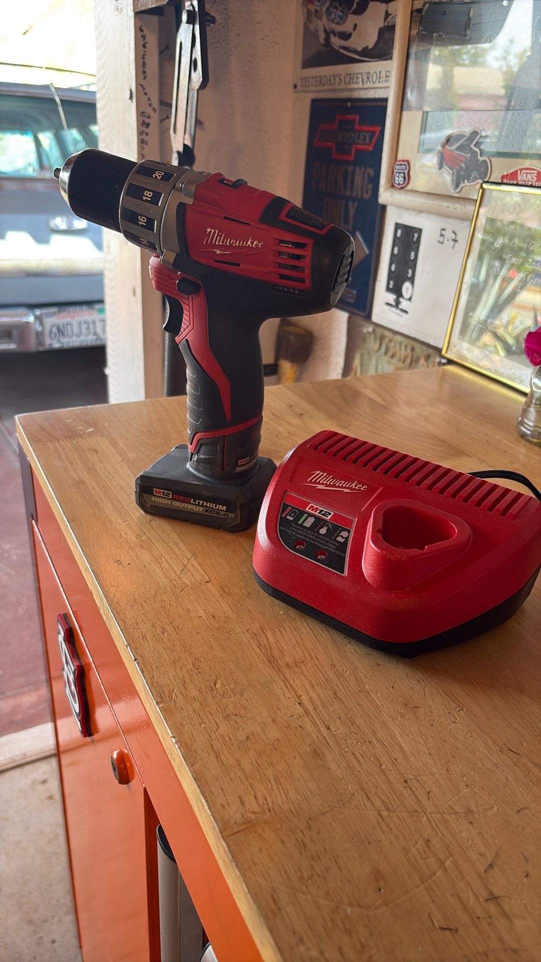 Milwaukee Drill M2 Hundred Bucks Battery Charge In One Battery