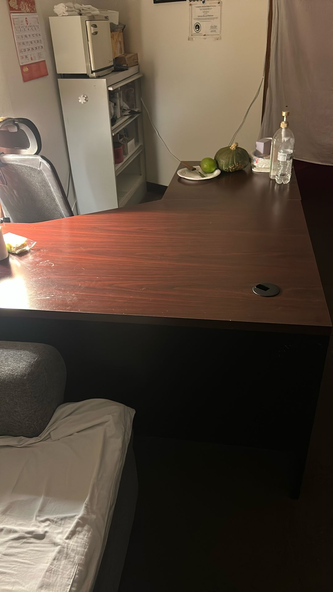 Office Desk