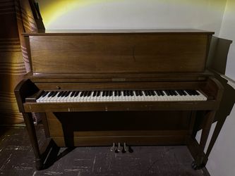 Baldwin Upright Piano