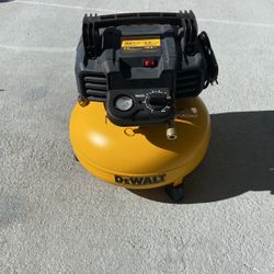 Dewalt  Air Compreser 165PSI