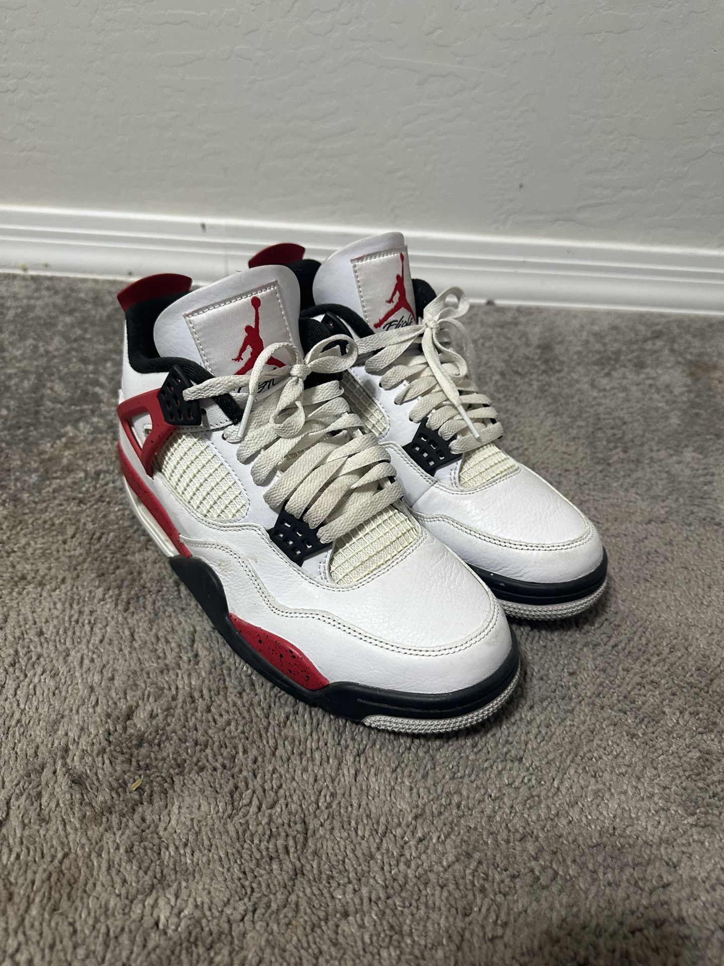 Jordan 4 Red Cements Size 8 Men’s Size 9.5 Women’s