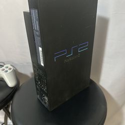 Ps2 Console Comes With 4 Controllers San Andreas, Vice City And A Few Others Game Great Condition 