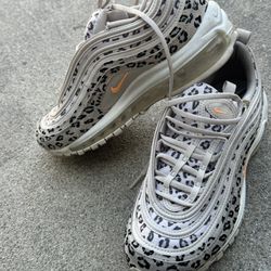 Nike Shoes  leopard 