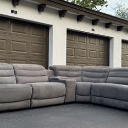🛋️ Couch/Sofa Sectional - Recliners - Gray - Delivery Available 🚛