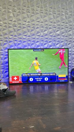 Vizio smart tv 52”