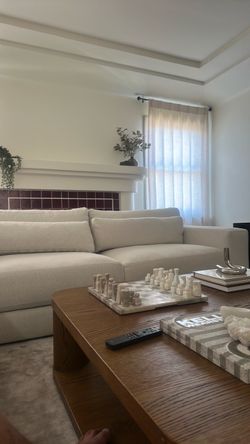 Crate & Barrel Retreat Sectional- Corner Piece .