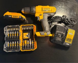 DEWALT DCD771