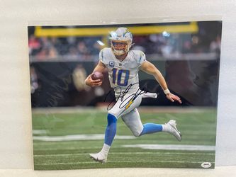Justin Herbert Autographed Los Angeles Chargers 11x14 Signed Photo With ACA-COA