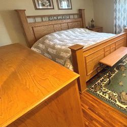 Solid Wood Oak Bedroom Set