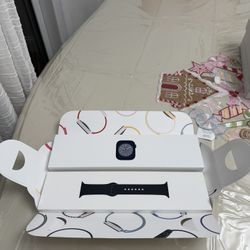 Apple Watch Series 8 Brand New Unlocked