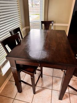 Dinner Table
