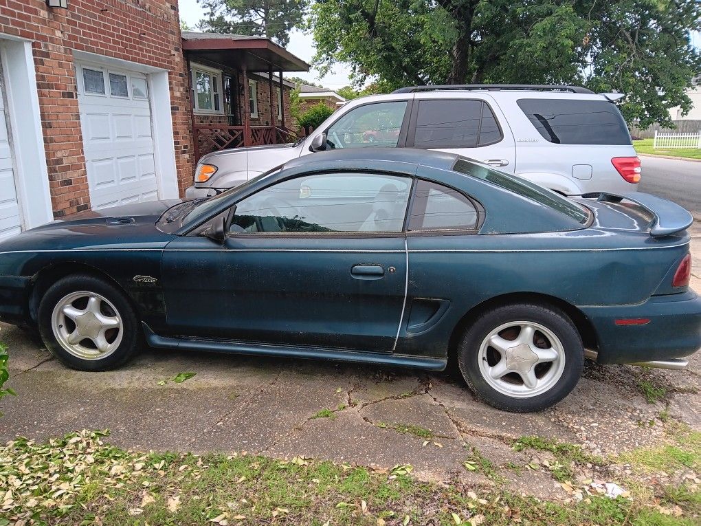 1997 Ford Mustang