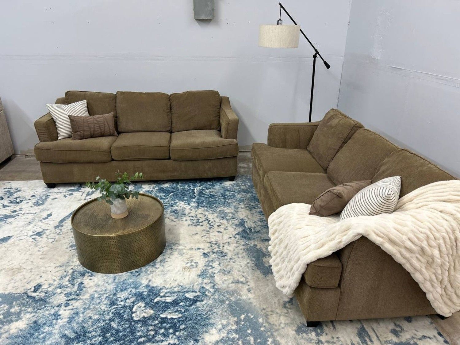 Brown Bahaus Sofa Set