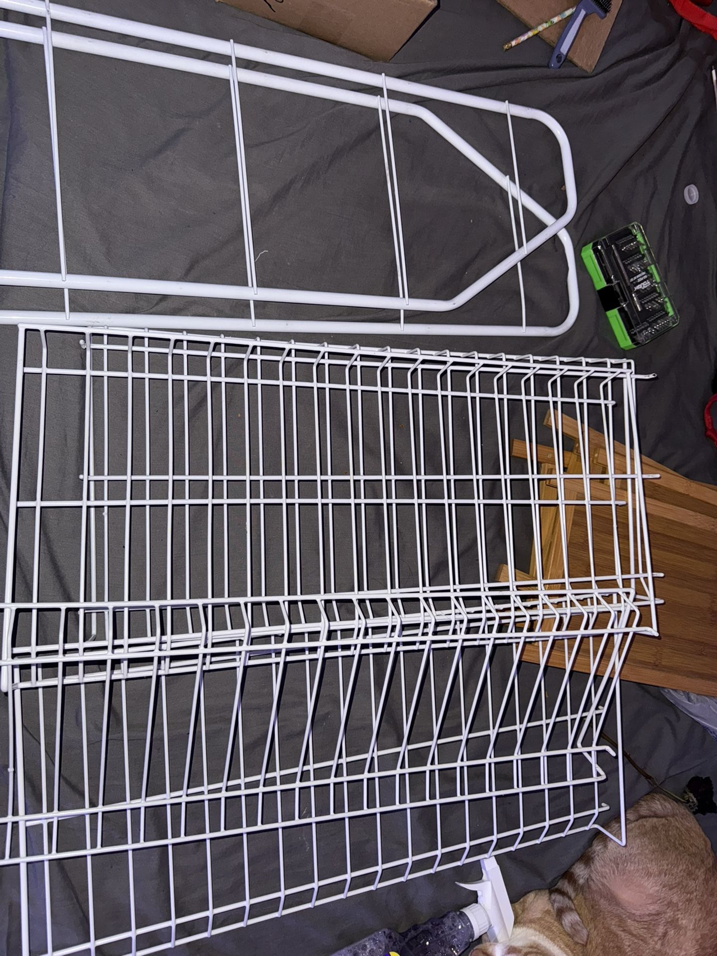 SHOE RACK