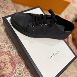 Black Gucci Sneakers 