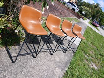 4 counter chairs