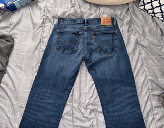 Blue Levi Jeans 32x36