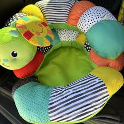 Infantino Prop-A-Pillar Tummy Time & Seated Support