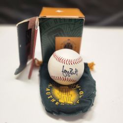 Royals George Brett Signed,  Upper Deck-Certified Baseball 