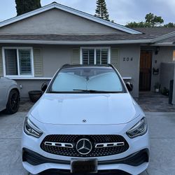 Mercedes Benz GLA(contact info removed)