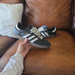 Adidas Sambas