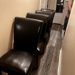 Dining Room Chairs 