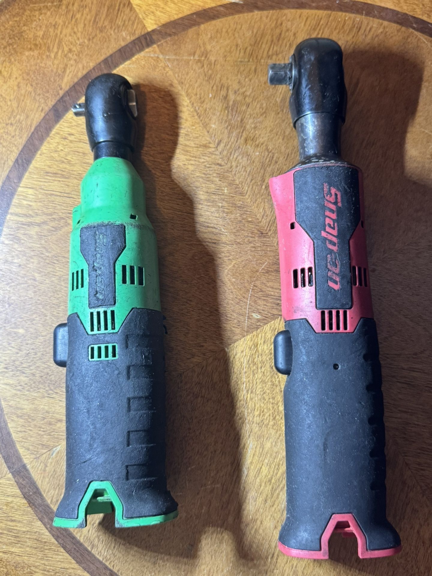 Ratchets 1/4 The Green And 3/4 The Red.